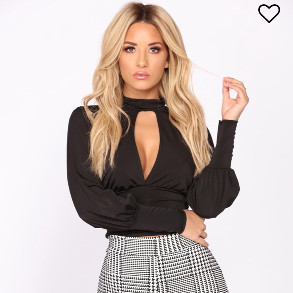 Key to my Heart Long Sleeve Top - Black - XS